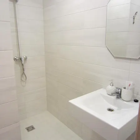 Aisa 39 Aparthotel 4*